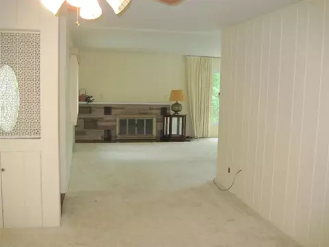 606 E Riv, Whitehall, MI 49461 photo 10