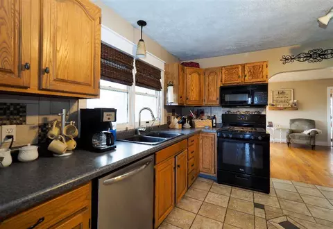 25317 37th, Gobles, MI 49055 photo 5
