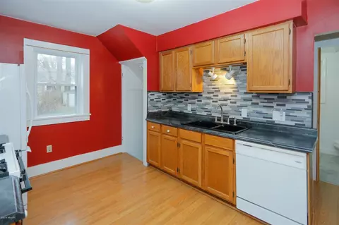 602 Walnut, Three Rivers, MI 49093 photo 10
