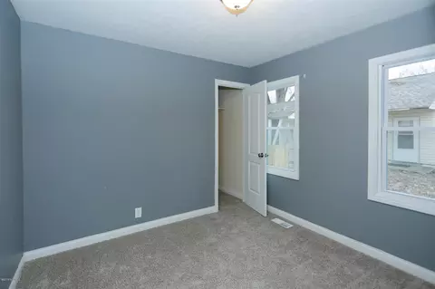 713 Spring, Three Rivers, MI 49093 photo 7