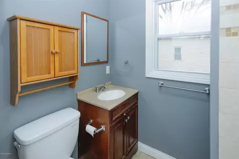 713 Spring, Three Rivers, MI 49093 photo 9