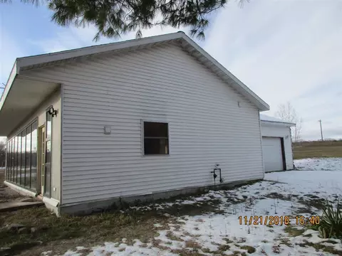 588 E 1 Mile, White Cloud, MI 49349 photo 25