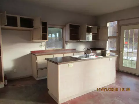 588 E 1 Mile, White Cloud, MI 49349 photo 21