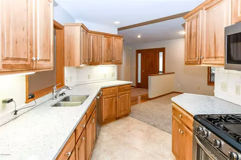 1302 Warner, Whitehall, MI 49461 photo 28