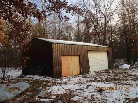 1928 E 100th, Grant, MI 49327 photo 6