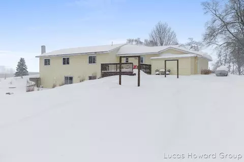 2521 E 136th, Grant, MI 49327 photo 26