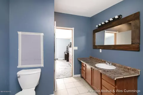 614 Crooks, Belding, MI 48809 photo 17