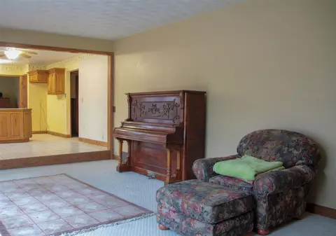 728 Whipple, Bronson, MI 49028 photo 7
