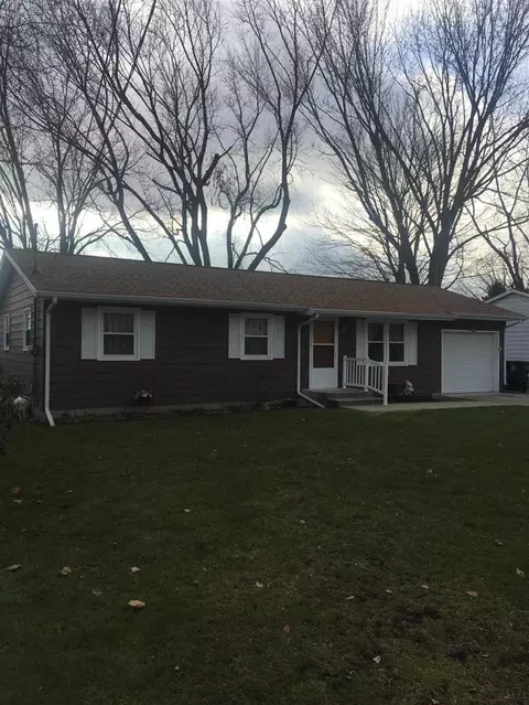 918 Millard, Three Rivers, MI 49093 photo 1