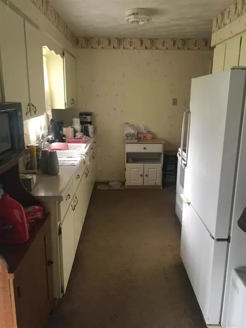918 Millard, Three Rivers, MI 49093 photo 5