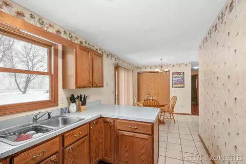266 13th, Plainwell, MI 49080 photo 8