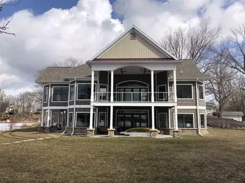 11625 Spring Pt, Plainwell, MI 49080 photo 1