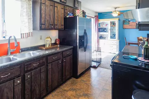 210 Garden, Constantine, MI 49042 photo 8