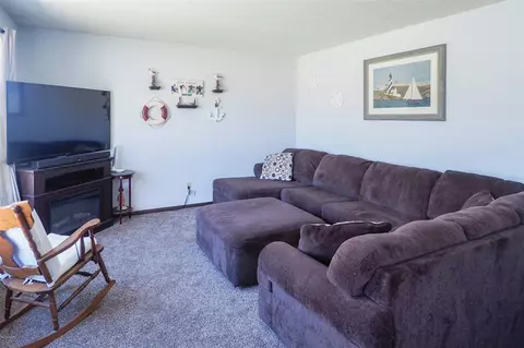 210 Garden, Constantine, MI 49042 photo 3