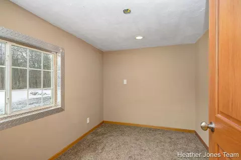 1070 Kathleen, Stanton, MI 48888 photo 12