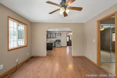 1070 Kathleen, Stanton, MI 48888 photo 2
