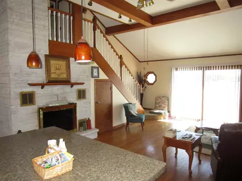 463 Warren, Coldwater, MI 49036 photo 8