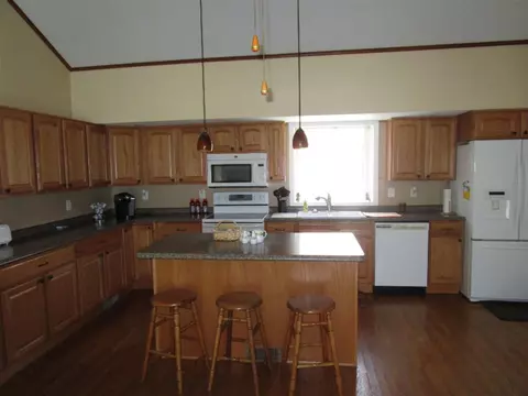 463 Warren, Coldwater, MI 49036 photo 6