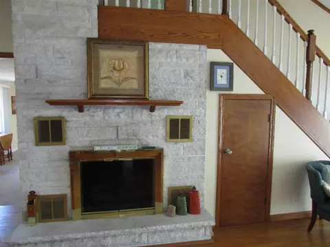 463 Warren, Coldwater, MI 49036 photo 5