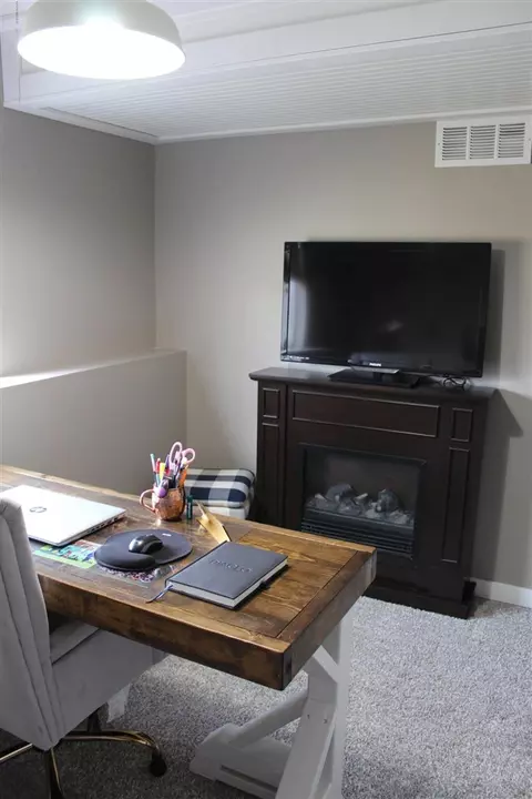 218 Pine Mdw, Belding, MI 48809 photo 39