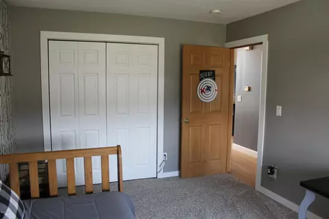 218 Pine Mdw, Belding, MI 48809 photo 21