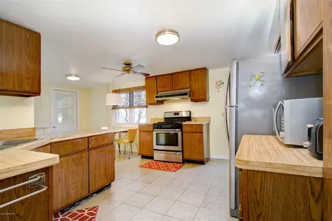 8440 Wallene, Scotts, MI 49088 photo 12