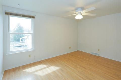 233 E Van Bruggen, Plainwell, MI 49080 photo 18