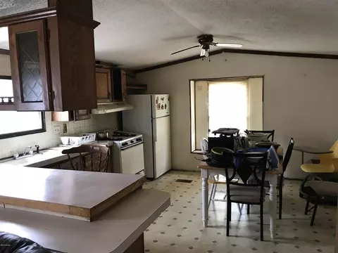 76390 30th, Covert, MI 49043 photo 6