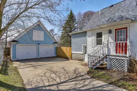 302 E Riv, Spring Lake, MI 49456 photo 26