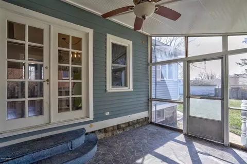 302 E Riv, Spring Lake, MI 49456 photo 29