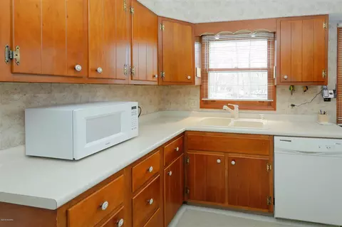 15869 Null, Three Rivers, MI 49093 photo 9