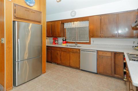 57685 Walnut, Three Rivers, MI 49093 photo 11