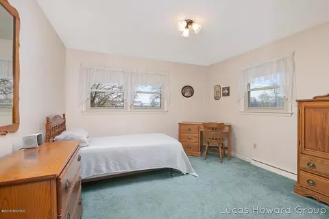 707 Foreman, Lowell, MI 49331 photo 13