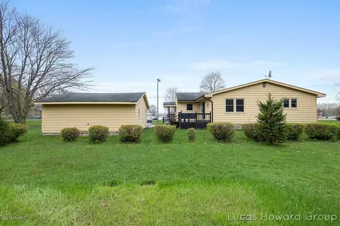 707 Foreman, Lowell, MI 49331 photo 19