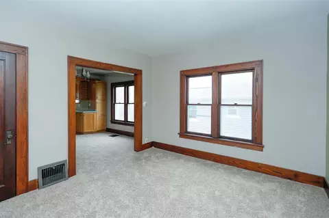 604 S Constantine, Three Rivers, MI 49093 photo 5