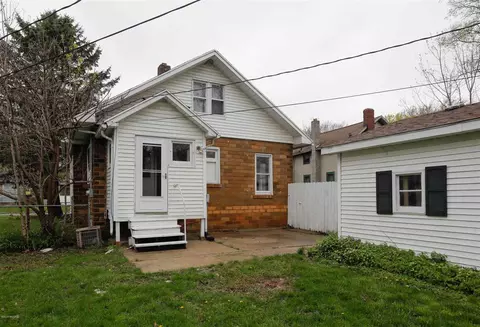 604 S Constantine, Three Rivers, MI 49093 photo 22