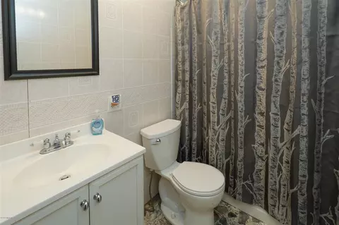 815 S Constantine, Three Rivers, MI 49093 photo 12