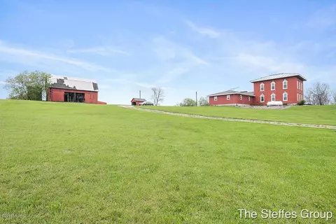 6092 Usborne, Freeport, MI 49325 photo 2