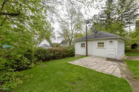 424 N 23rd, Springfield, MI 49037 photo 9