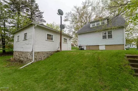 424 N 23rd, Springfield, MI 49037 photo 10