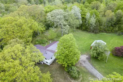 5870 N Montcalm, Belding, MI 48809 photo 19