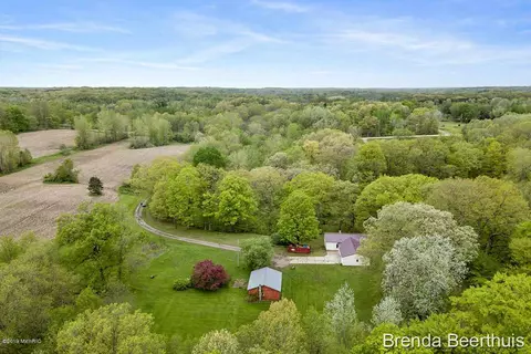 5870 N Montcalm, Belding, MI 48809 photo 23