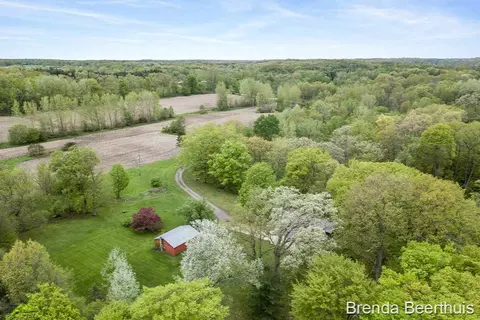 5870 N Montcalm, Belding, MI 48809 photo 22