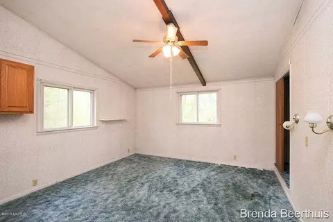 5870 N Montcalm, Belding, MI 48809 photo 7