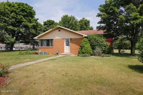 490 S Burr Oak, Colon, MI 49040 photo 13