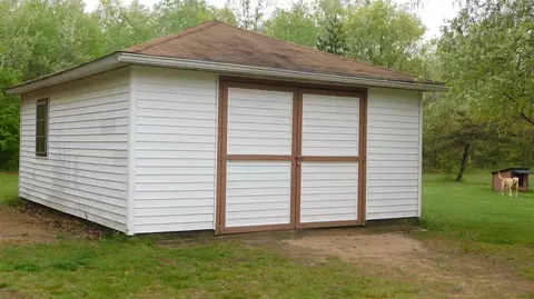 1120 N Wisner, White Cloud, MI 49349 photo 9