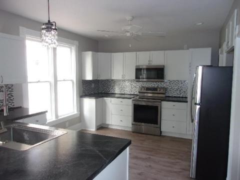 1018 Maple St, Manistee, MI 49660 photo 6