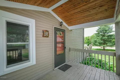 15987 E C, Augusta, MI 49012 photo 22