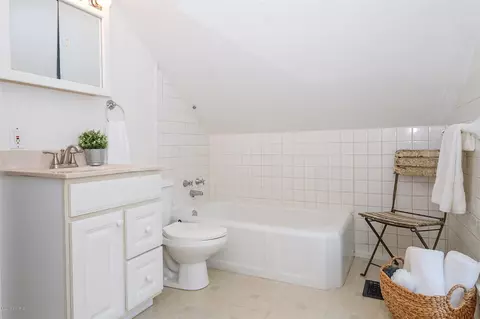 15987 E C, Augusta, MI 49012 photo 13