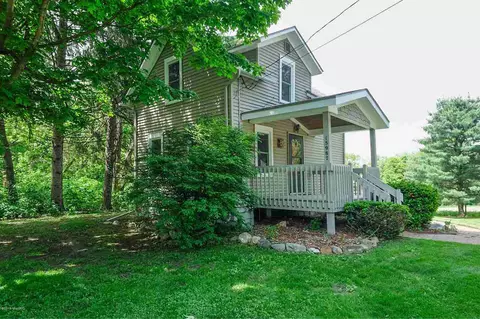 15987 E C, Augusta, MI 49012 photo 2